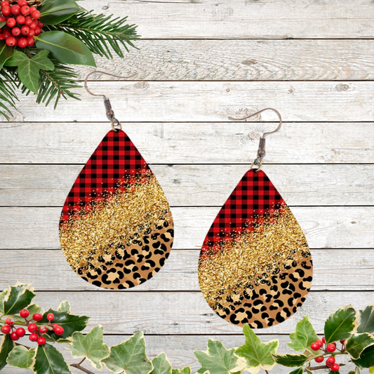 these teardrop wooden earrings are giving all the holiday feels! Lightweight and stylish, they hang a perfect 2 inches, bringing natural vibes with a festive twist. Whether you’re at the office party or chilling with family, these beauties will have you looking effortlessly fab.